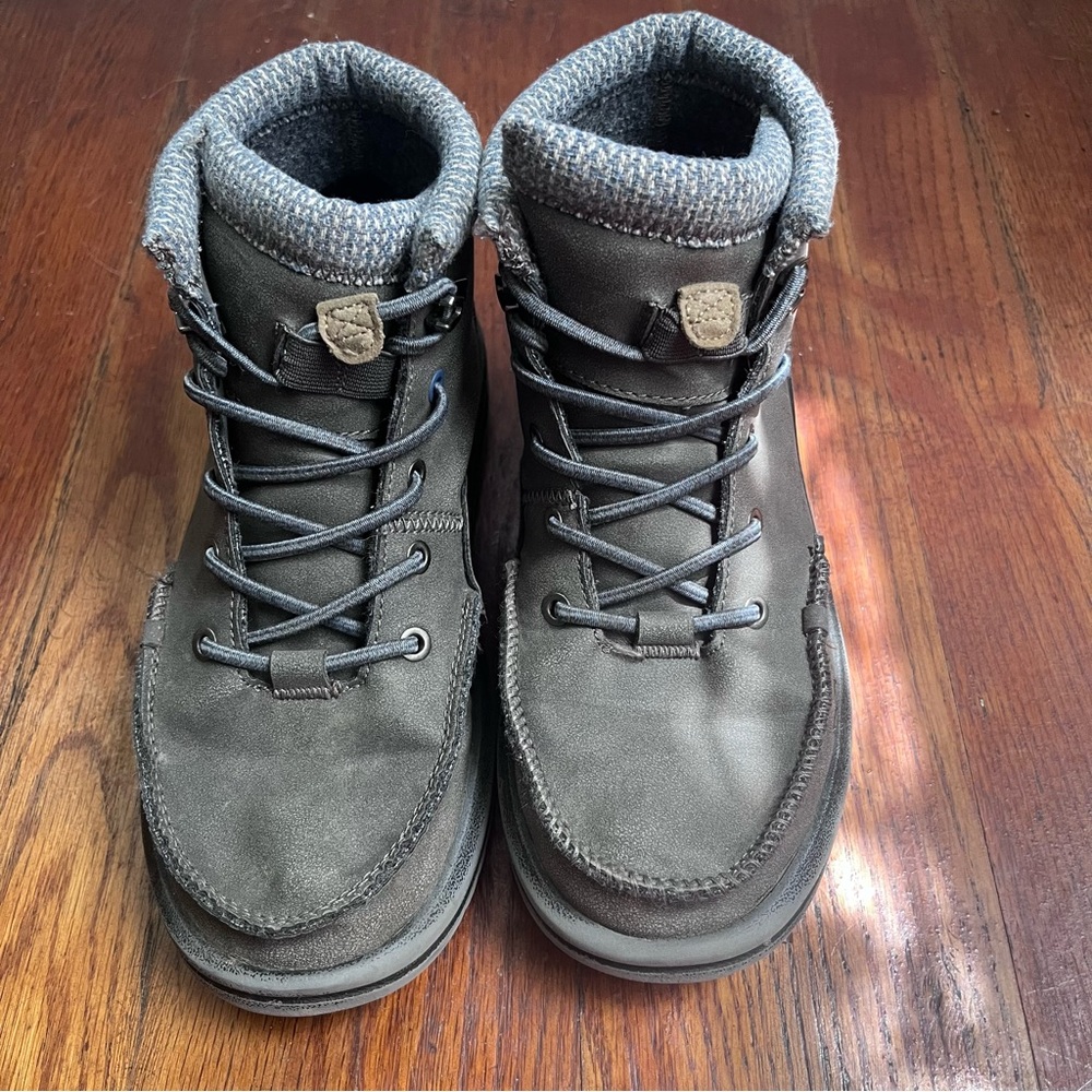 Grey Hey Dude Boys Boots Size 6